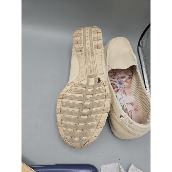 Sketchers Canvas 8.5 Beige Slip-on Relaxed Fit Memory Foam Bikers Pedestrian - Picture 10 of 11